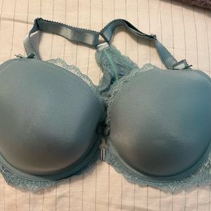 Adore Me Leia Contour Plus 40DD Mint. Front close racer back bra with lace